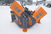 Oxsa Snow 250 Evo - Vakiona toimii 11 mm verkkoterät, HB500 erikoisteräksestä.